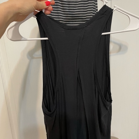 SOLD!!!2 pieces Excellent condition Lululemon “All Tied Up” tank, size 6. - Picture 8 of 9